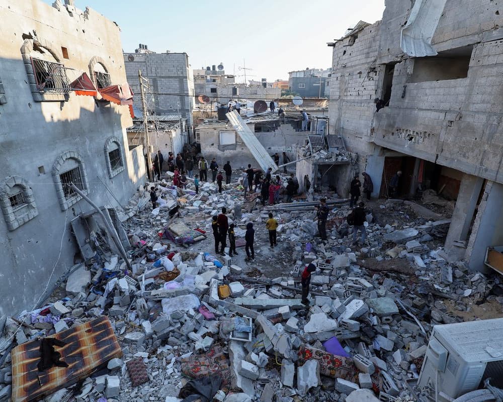 Gaza Building Collapse Claims 8 Martyrs