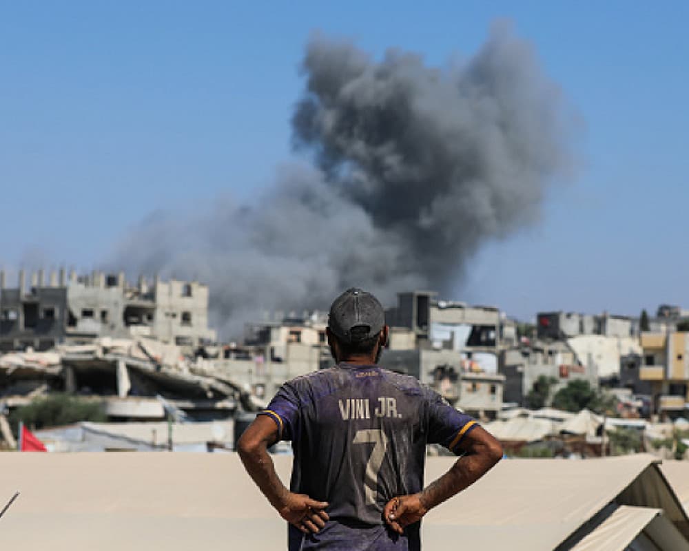 Gaza Strip shelling causes casualties