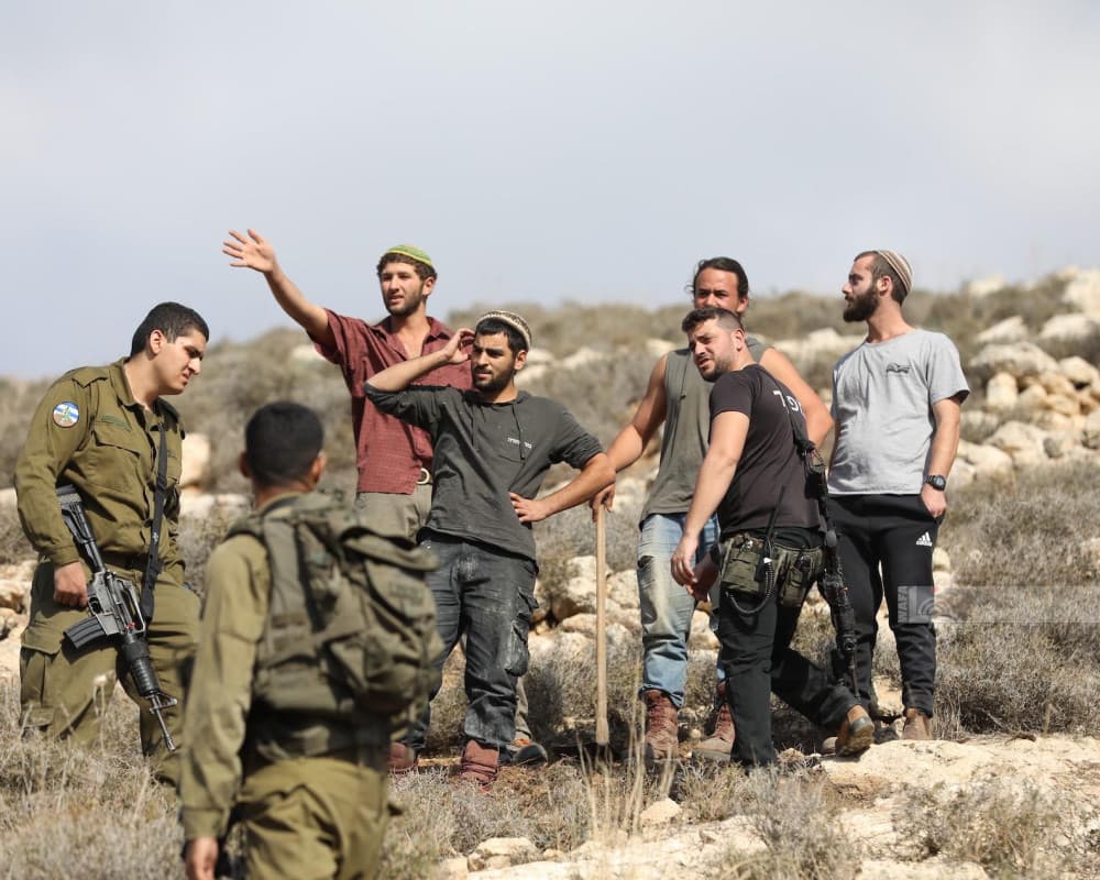 Settlers Aim to Divide Ramallah Area