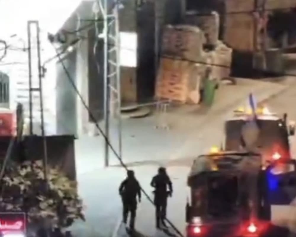 Occupation forces raid Dheiisha camp