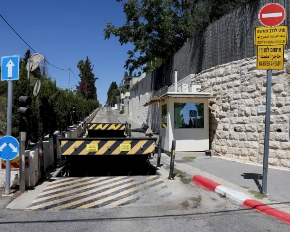 Israel strikes British consulate to undermine Palestine