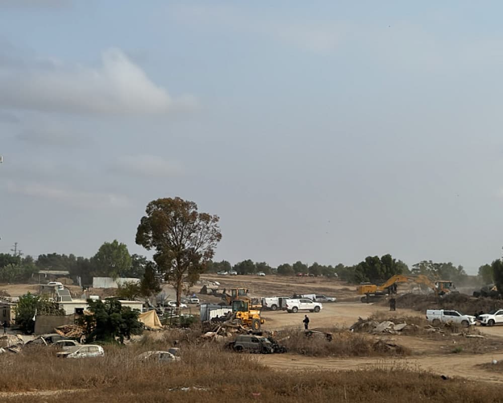 Israel starts demolitions in Al-Dhaheya