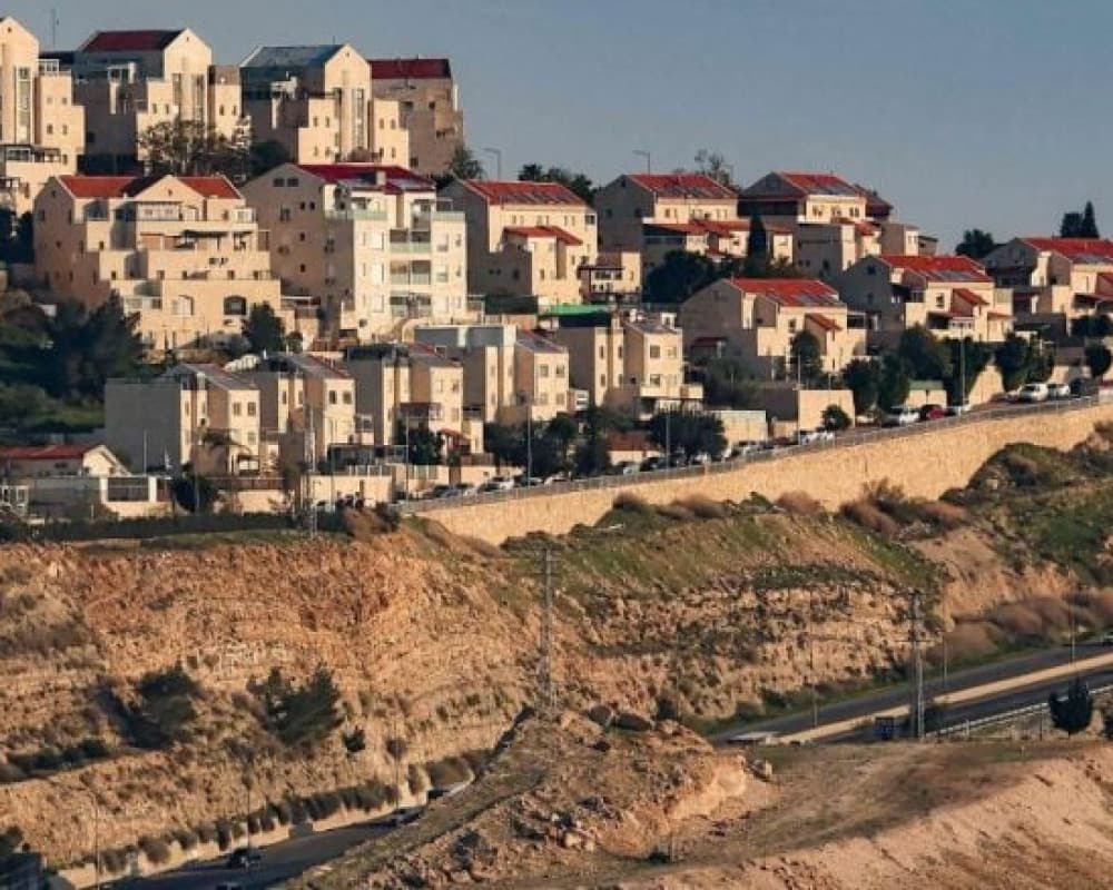بريطانيا تدعو الشركات لعدم دعم مشروع إي1