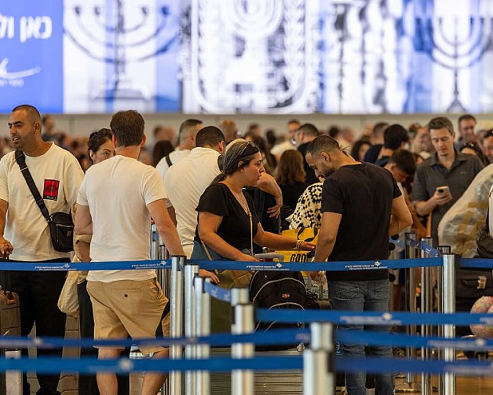 Brain Drain Threatens Israel's Stability