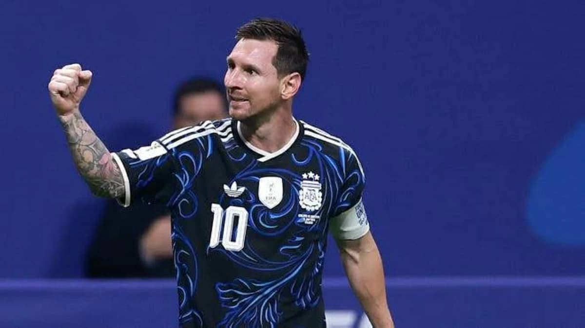 ميسي يطمح لمعادلة رقم نجم البرازيل في نهائي 2026