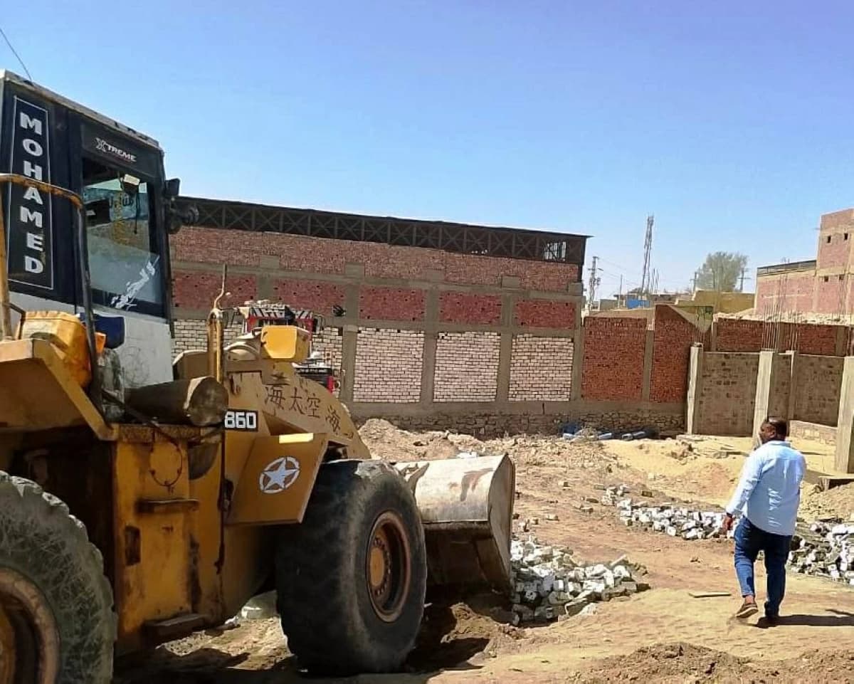 تحسين خدمات ومرافق أسوان