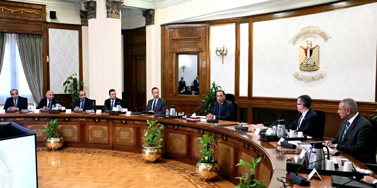 رئيس الوزراء يتابع تحضيرات التعداد 2027
