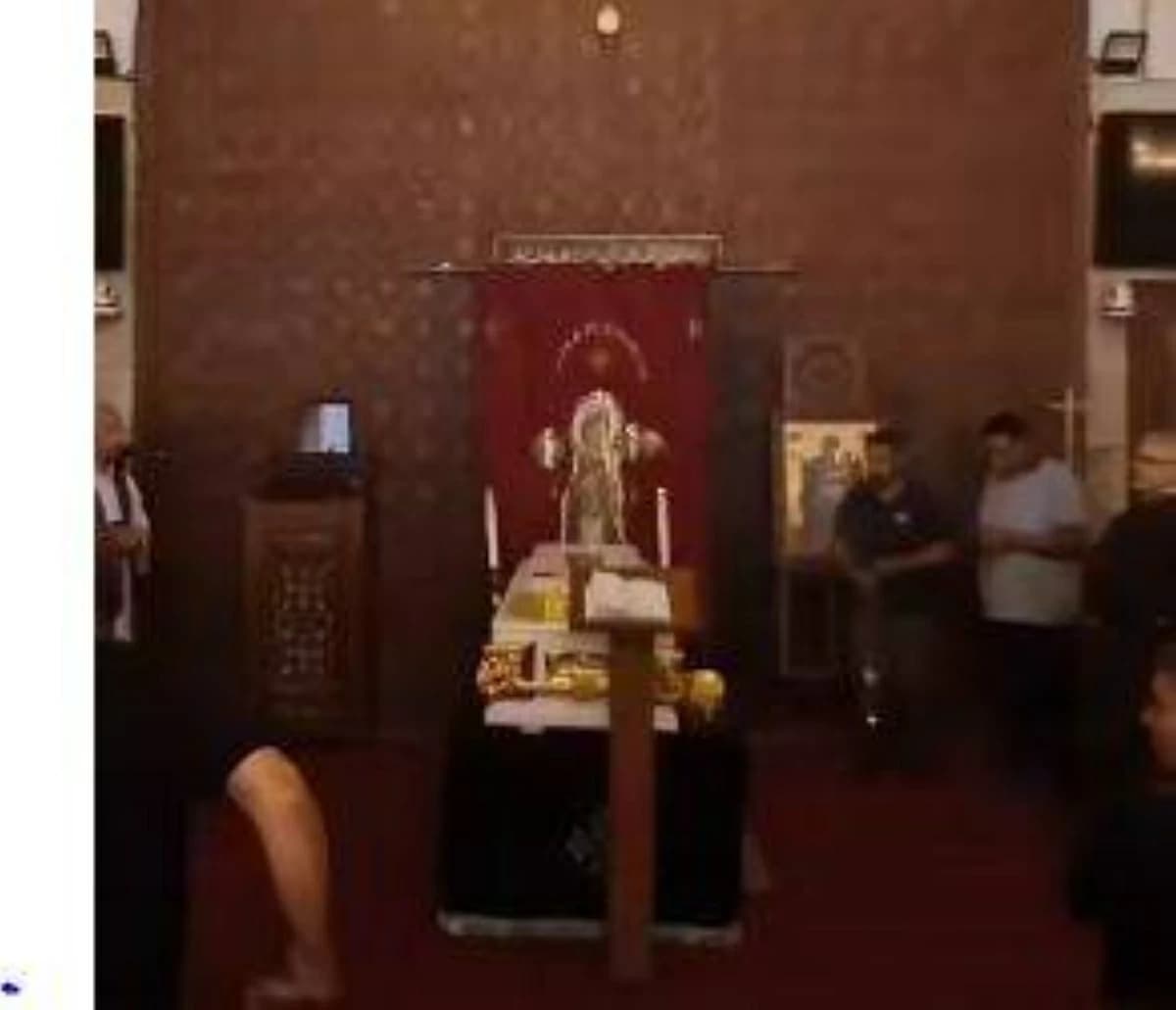Art and music figures absent at Hany Shinooda's funeral