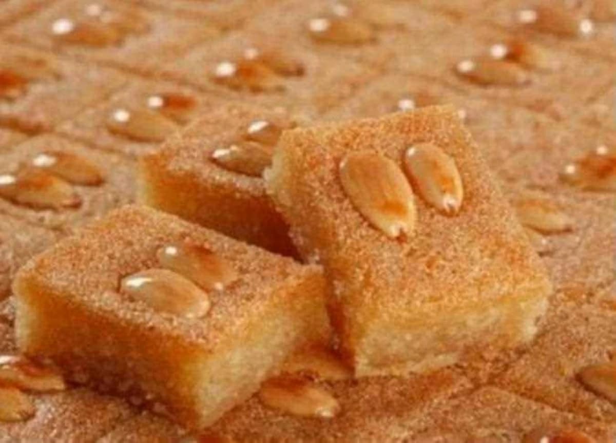 How to make tender basbousa without yogurt