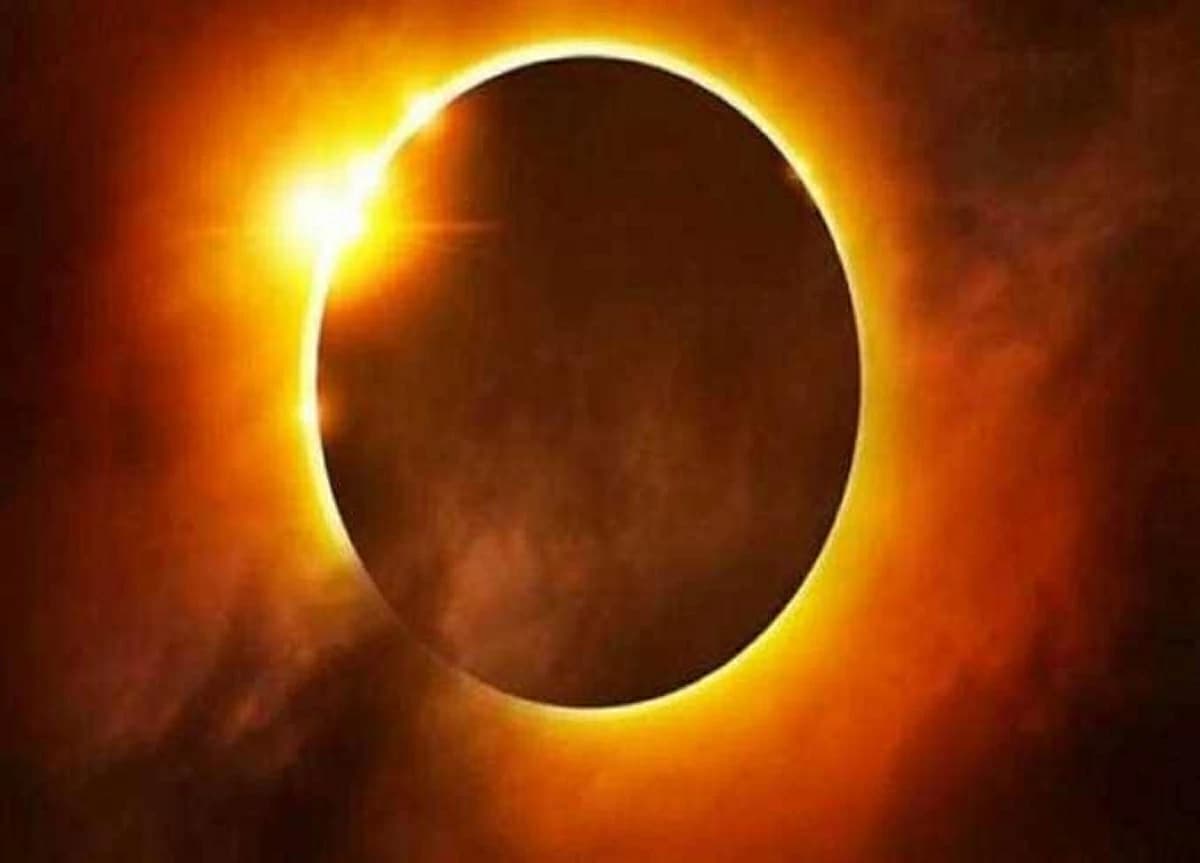 تمام كسوف الشمس الكلي عام 2026