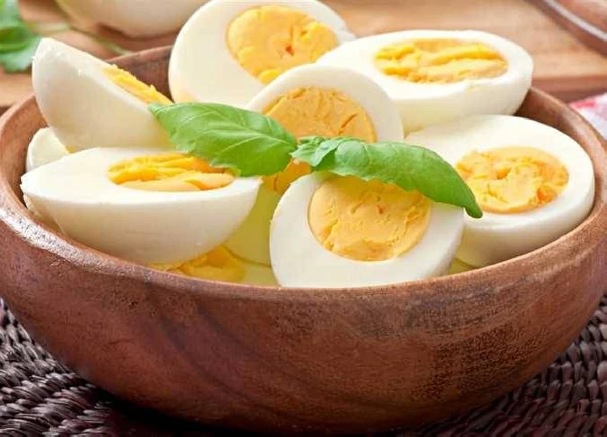 فوائد تناول البيض المسلوق للصحة
