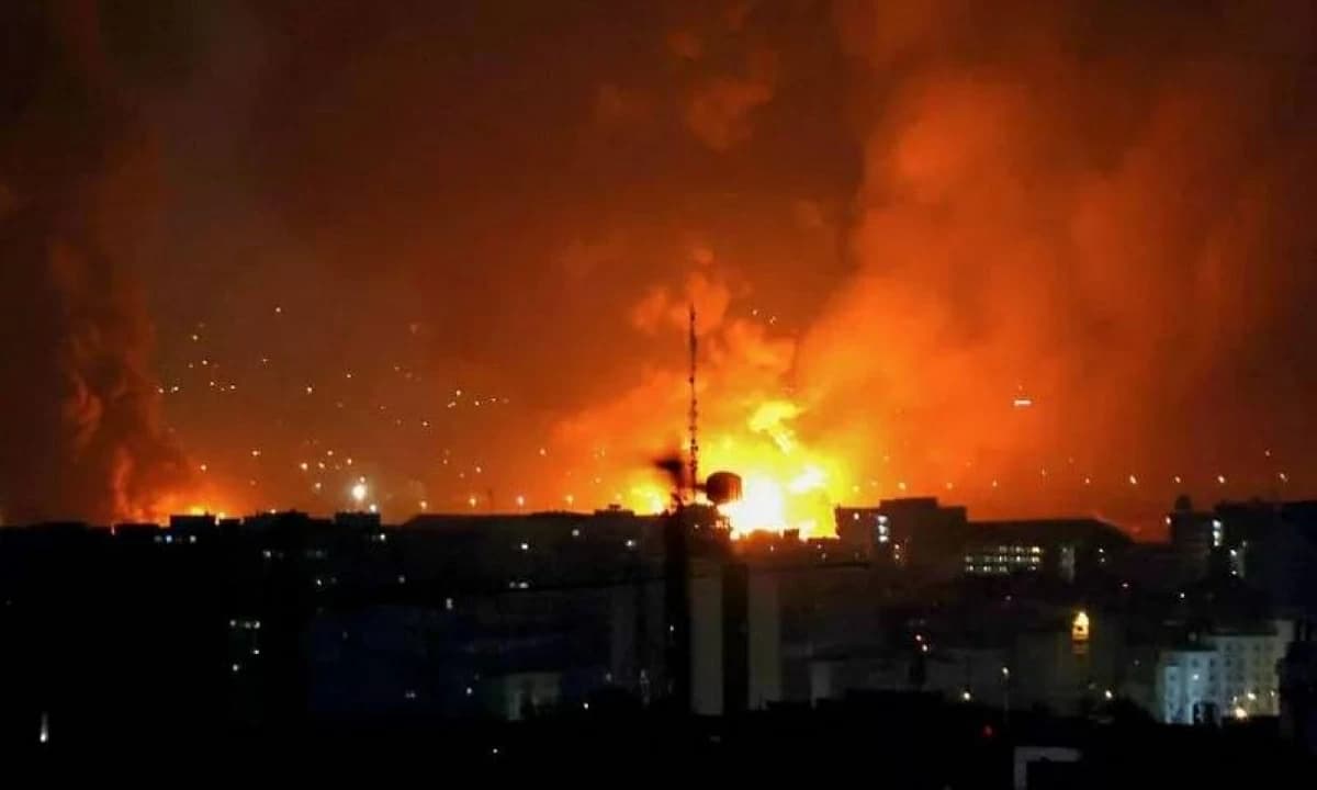 U.S. missile strikes on Iran continue