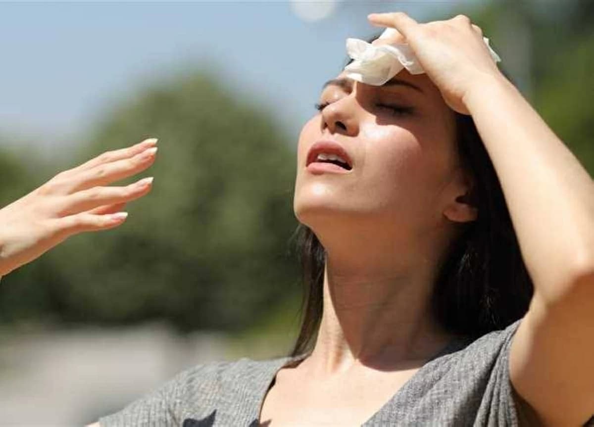 Heatwaves: Protecting Against Dehydration Risks