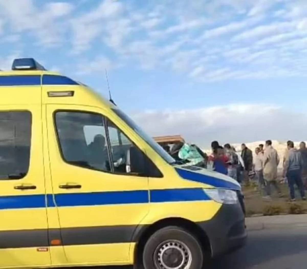 Seven Hurt in Minya Car-Microbus Crash