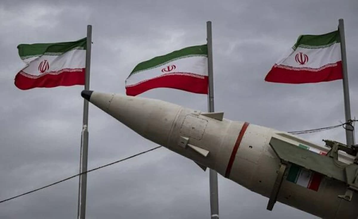 إيران تهاجم قواعد أمريكية وتكذب رواية ترامب