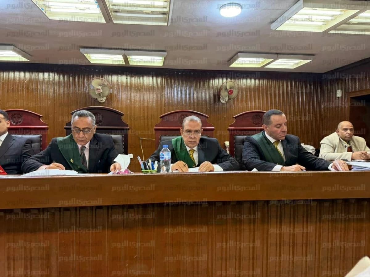 Giza Court dismisses drug charges against street vendor