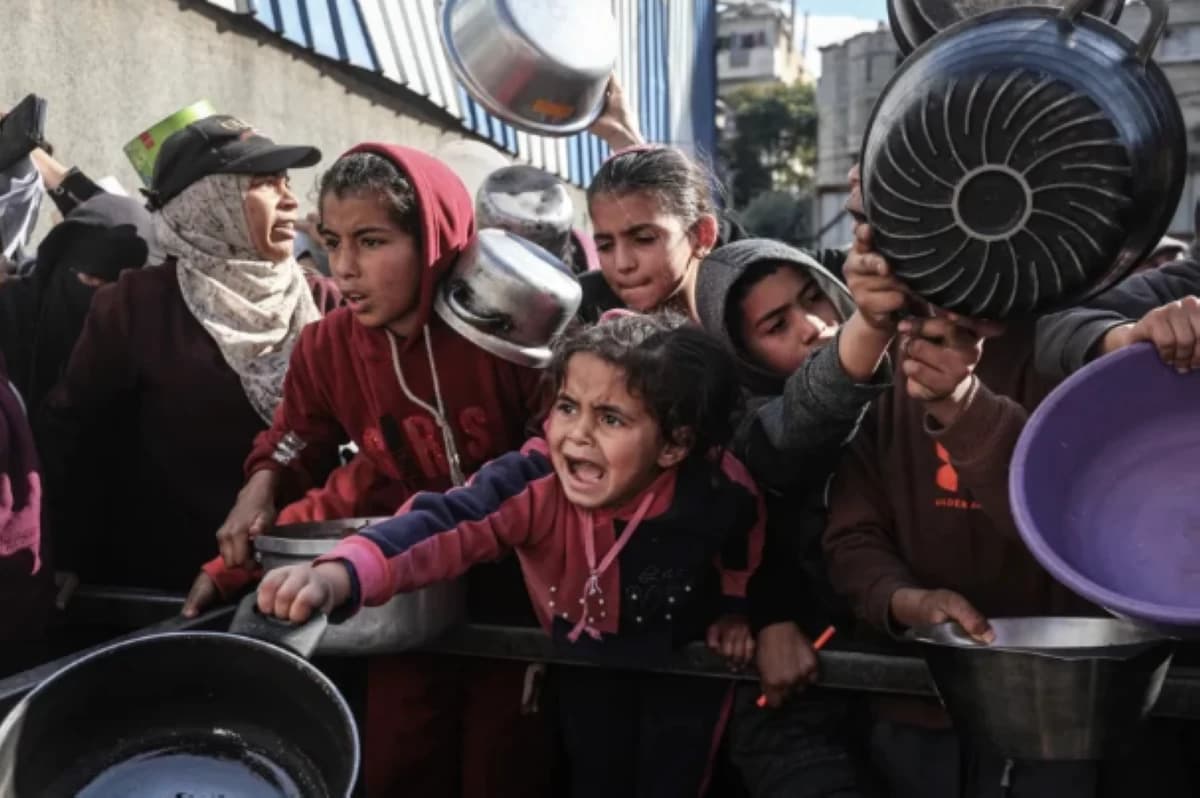 مأساة غزة تودي بحياة رضيع وتخلف خسائر كبيرة