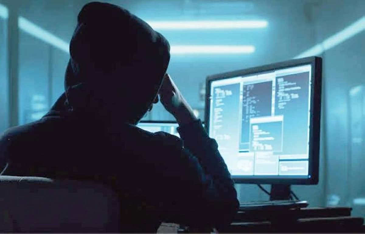 تحذيرات لمستخدمي الهاتف من الاحتيال خلال العطلات
