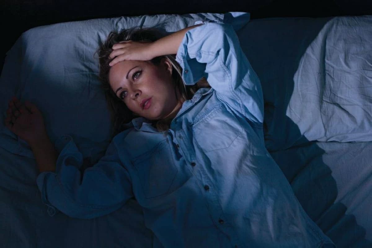 6 tips for peaceful sleep in heat during outages