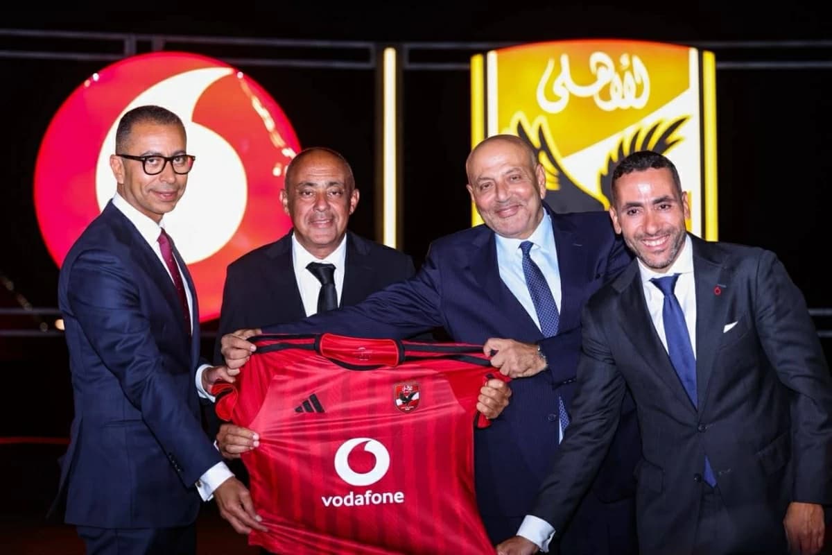 الاتحاد للرياضة يبرم أكبر عقد رعاية مع فودافون