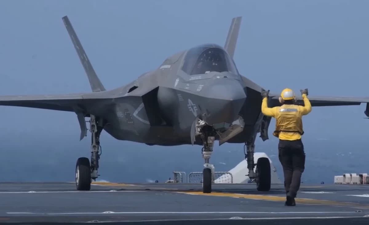 U.S. Navy reroutes 45 ships amid Iran blockade