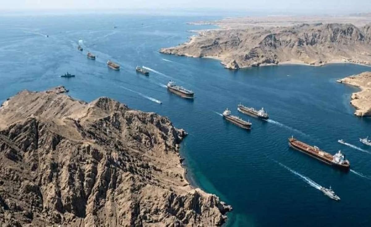 U.S. Army Reports Strait of Hormuz Route Open
