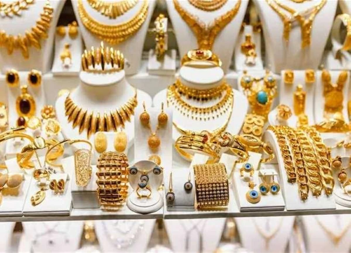 Bride keeps the gold and mahr ruling