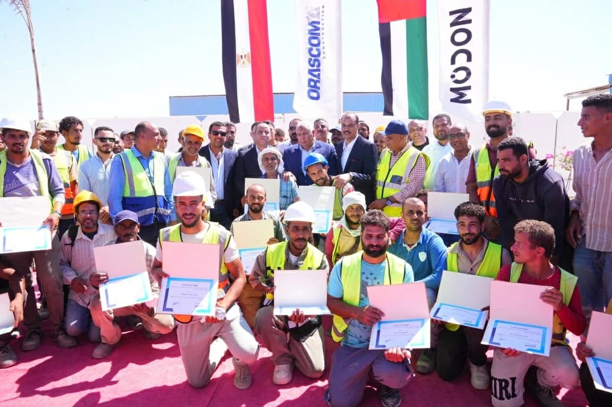 Labor Minister Addresses Ras Al Hakimah Informal Workers