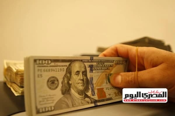 سعر الدولار مقابل الجنيه والعملات اليوم