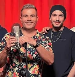 Ahmed Ibrahim completes 30 songs for Amr Diab