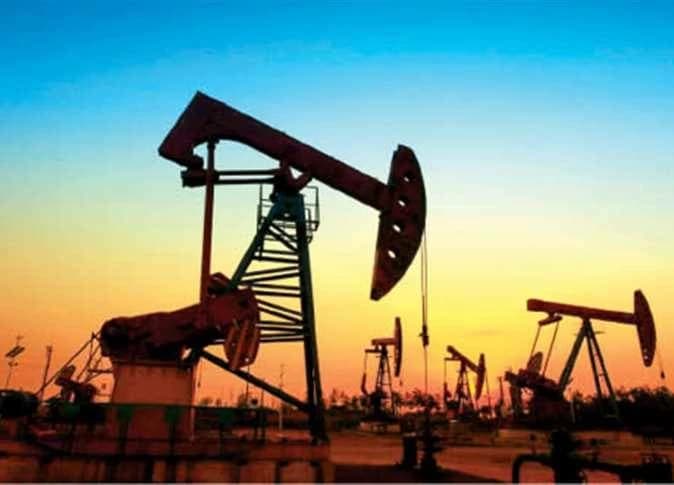 Oil prices climb amid Hormuz concerns