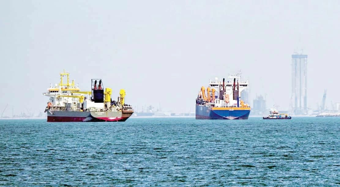 Revolutionary Guards on Hormuz reopening