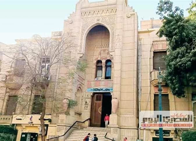 الأطباء يحذرون من الالتحاق بكلية طب بجامعة دولية بالقاهرة