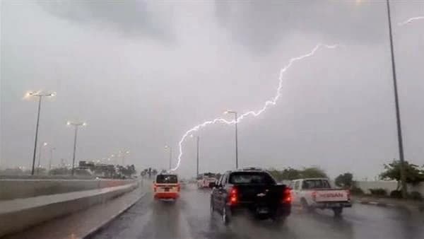 Saudi Weather: Rain and Winds Forecast