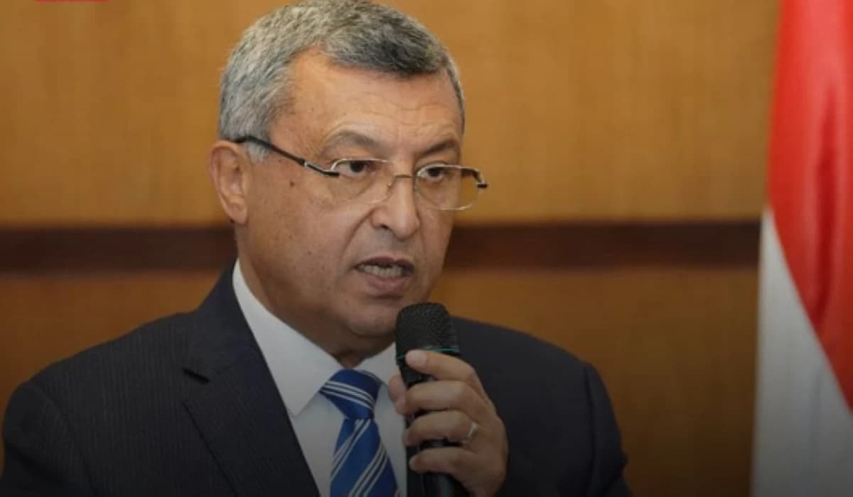 وزير البترول الأسبق: تراجع الإنتاج يدفع للتحوط ونستورد 35 مليون طن