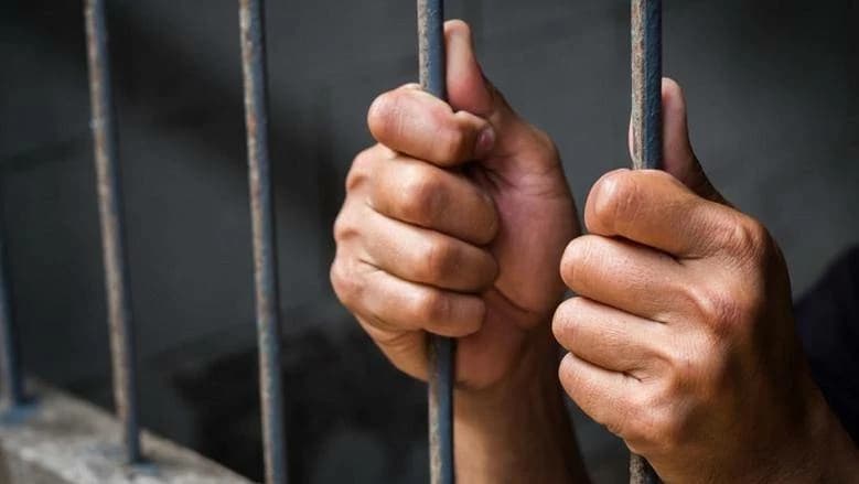 ضبط 218 خط محمول غير مرخص في الموسكي