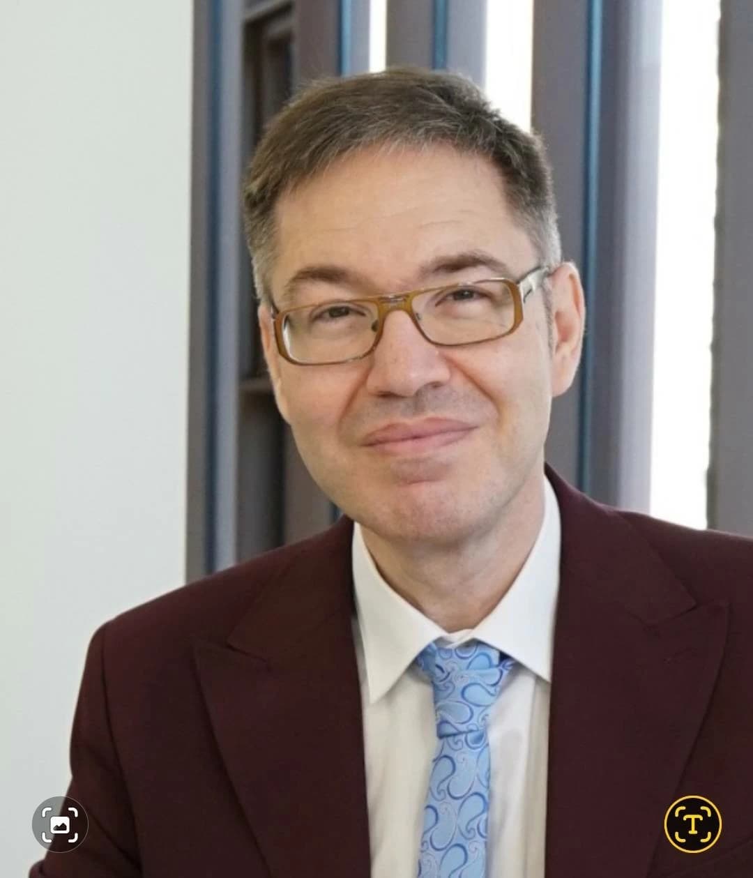 Spain Expert Says US Failed to Incite Iran Unrest
