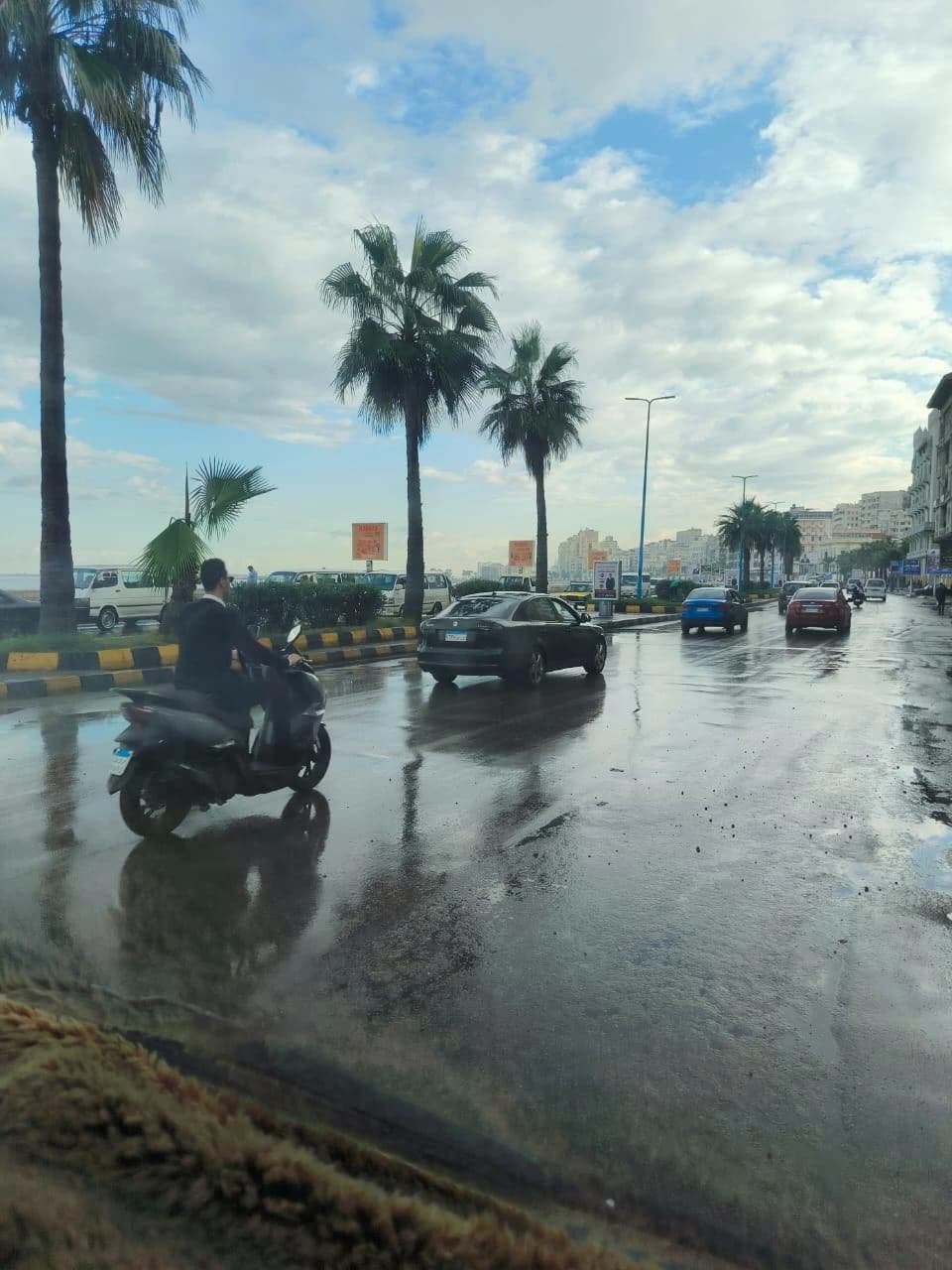 Urgent: Temperature Drops and Rain Expected