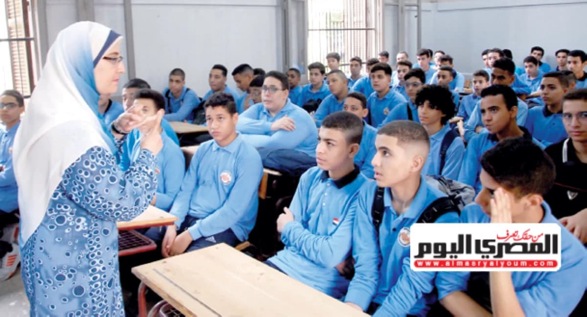 هل تقليص المواد يؤثر على تعلم الطالب