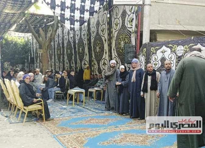 أهالي دبركي يعزون ضحايا حادث الميكروباص