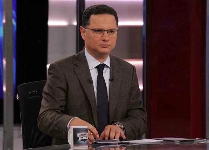 نقيب الصحفيين يوضح بشأن أوراق شريف عامر