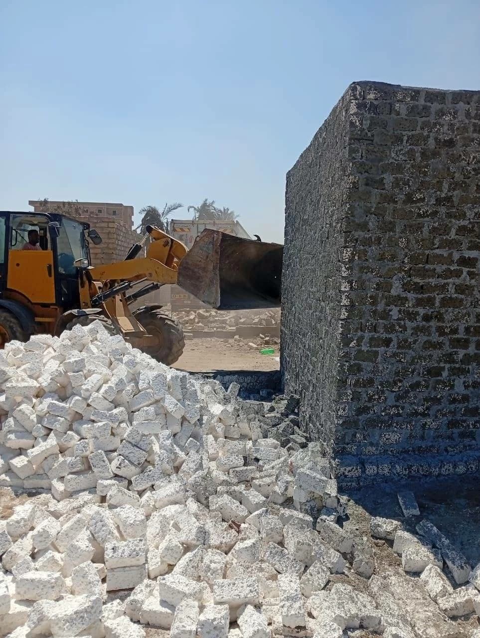 Eastern Province clears 10 illegal constructions