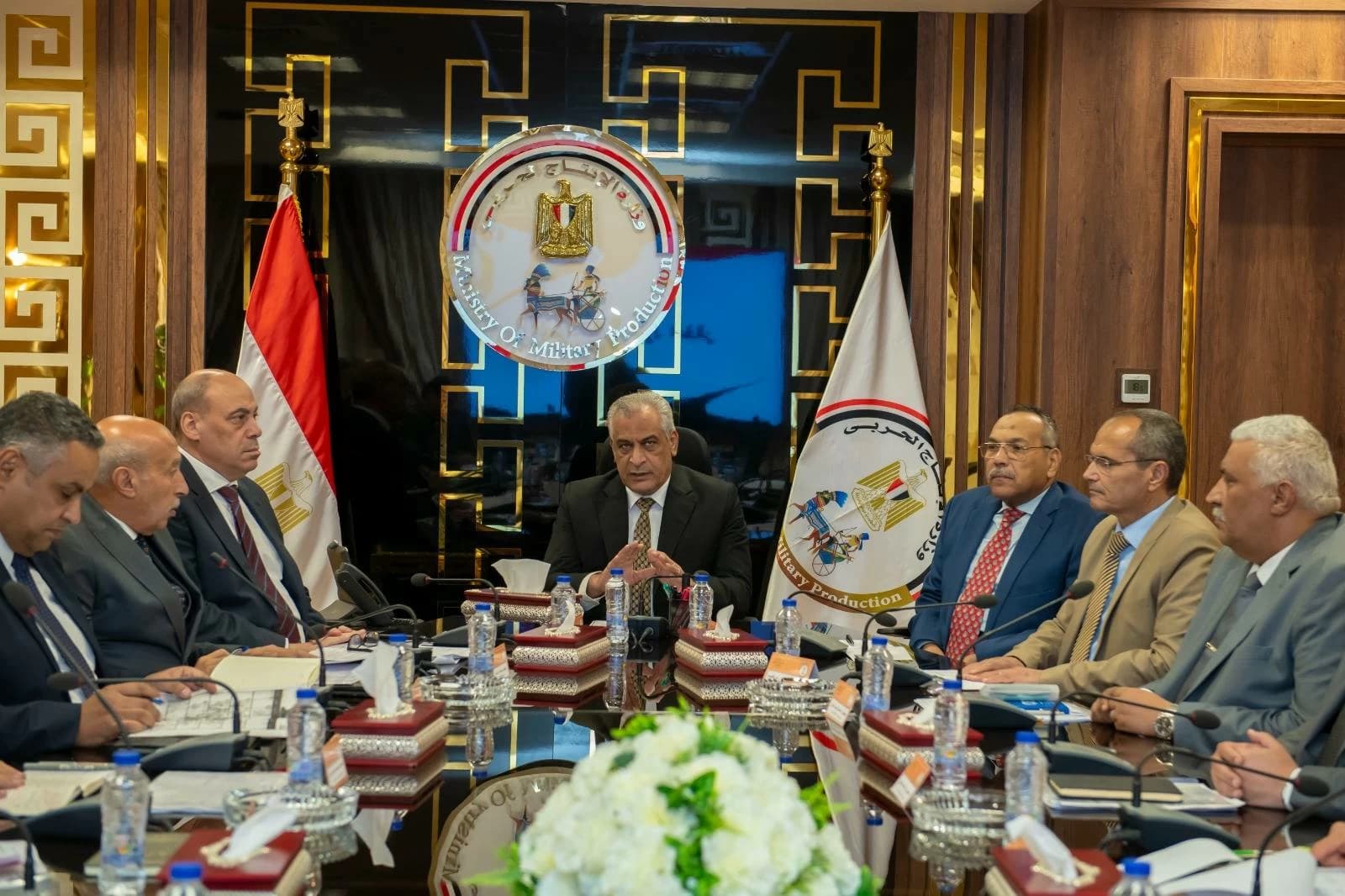 Jamblaat reviews military contract progress