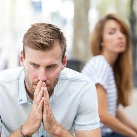5 أبراج تعاني من الشعور بالنقص