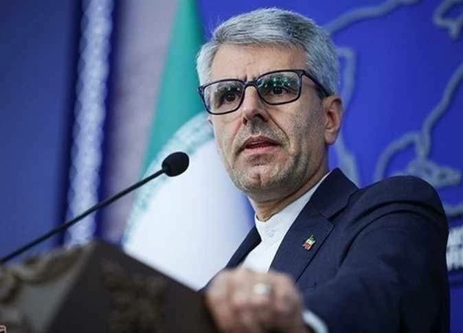 الخارجية الإيرانية تنتقد طرد فرنسا لدبلوماسيينا