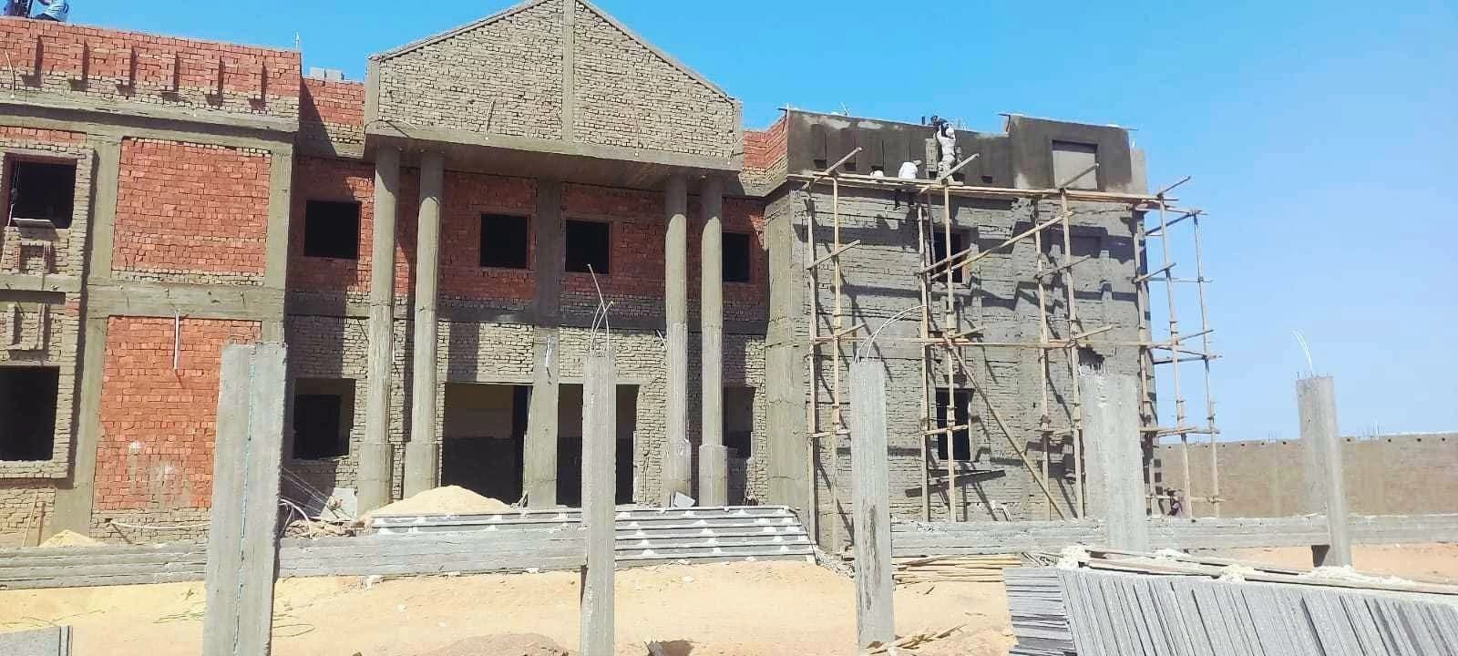 Integrated court complex for border region residents