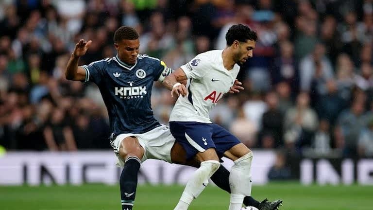 Omar Marmoush Debuts for Tottenham