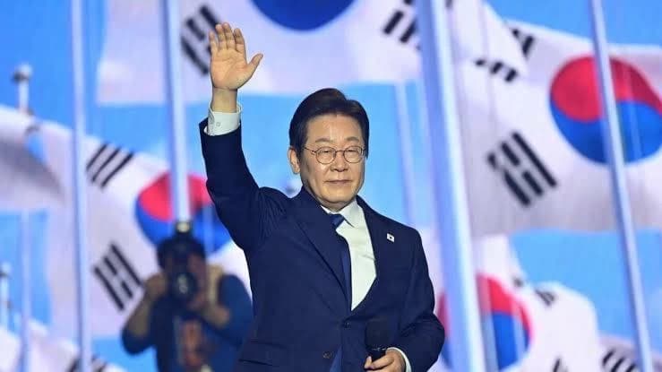 South Korea cabinet to see six minister changes