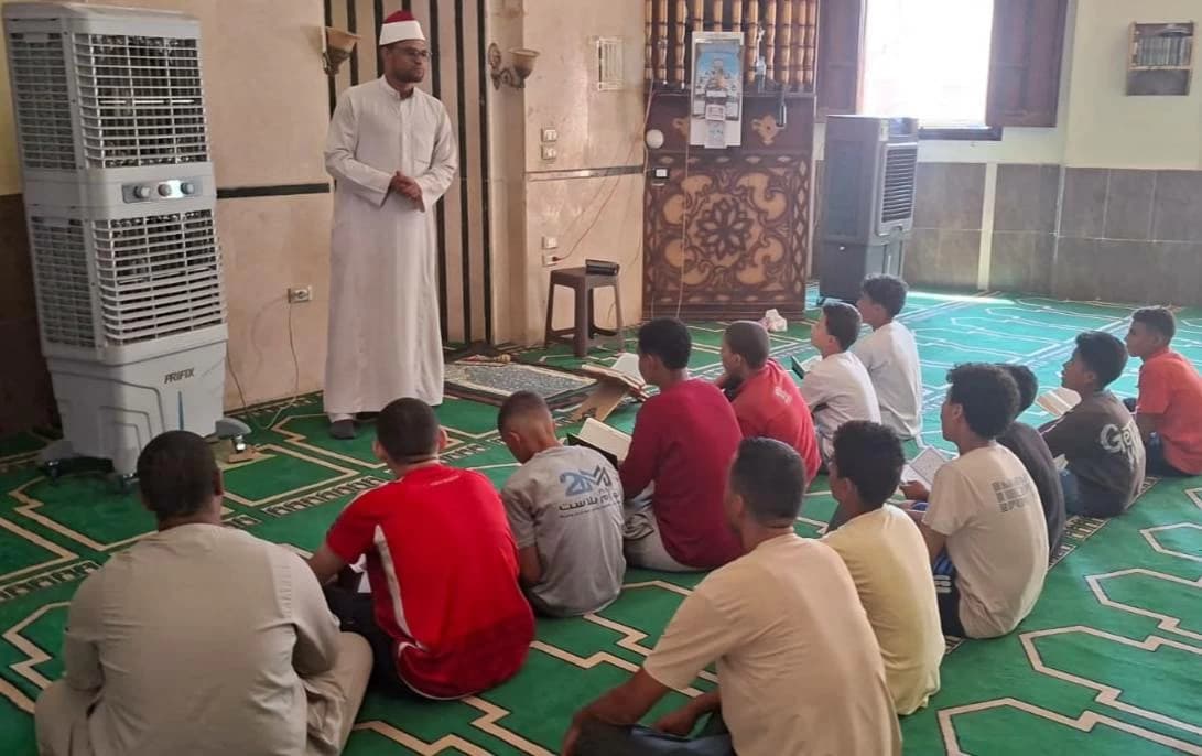 Al-Awqaf Begins Quran Activities in Minya Mosques
