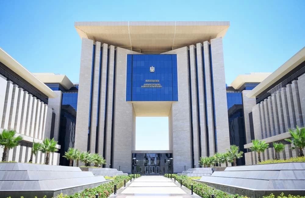 الخارجية تتابع الإفراج عن البحارة المصريين